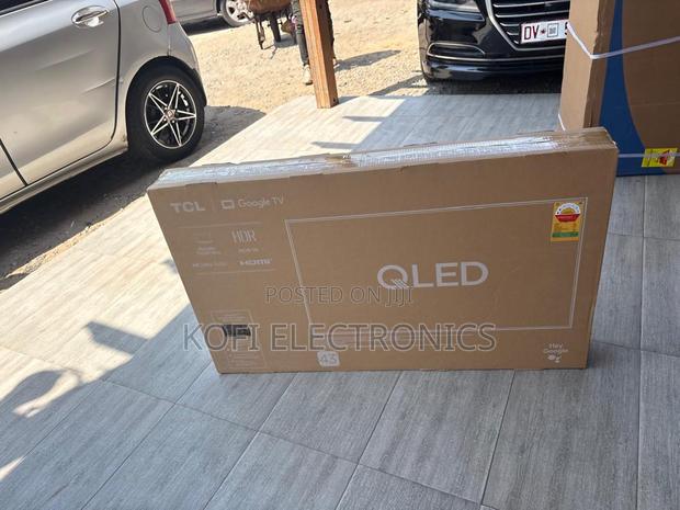 TCL 43” Qled Google Tv Brilliant Immersive · Photo 1