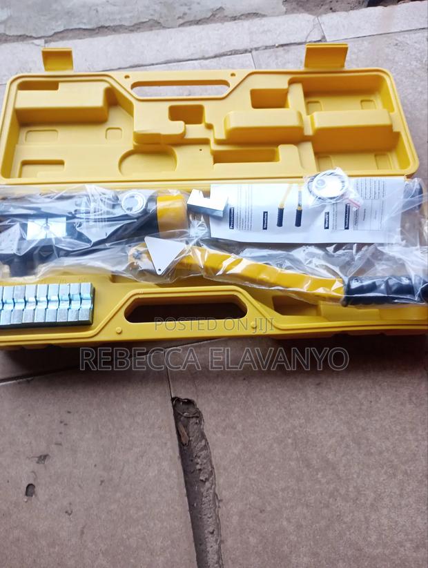Crimping Tool Box · Photo 1