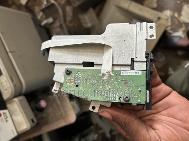 Laserjet P1102 Formatter · Photo 3