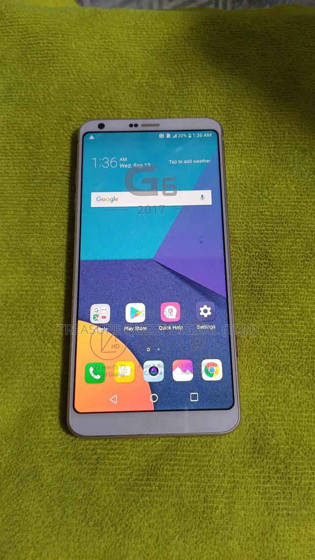 LG G6 64 GB White · Photo 3