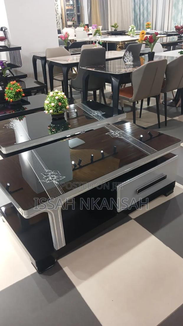 Centre Table · Photo 2