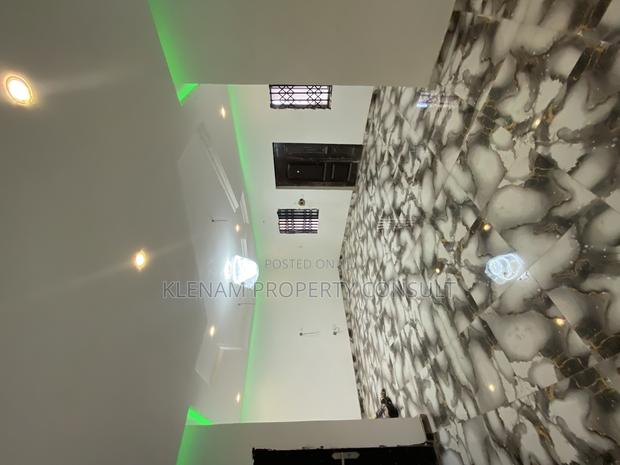 2bdrm Apartment in CP for rent · Photo 7