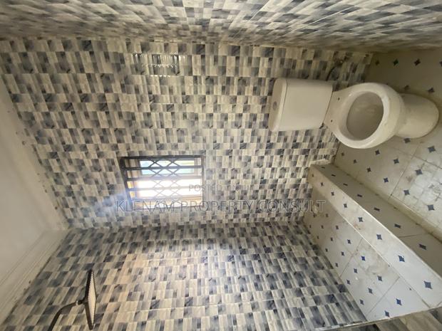 2bdrm Apartment in CP for rent · Photo 6