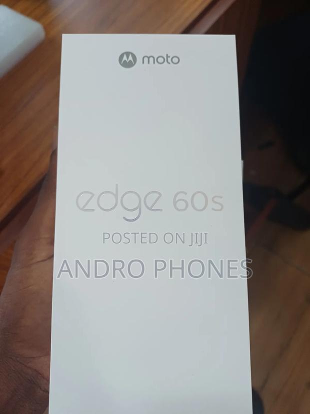 New Motorola Edge 60 Fusion 256 GB Gray · Photo 1