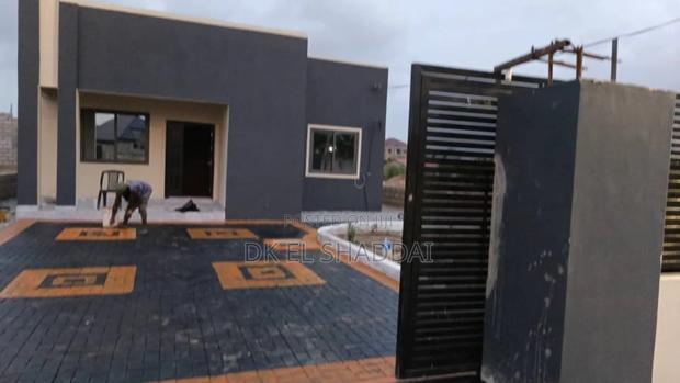 3bdrm House in Pokuase for sale · Photo 6