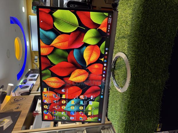 Asus 27-Inch,Full Hd 1080 Ips, Bang Olufsen Hdmi Edgeless Monitor · Photo 4