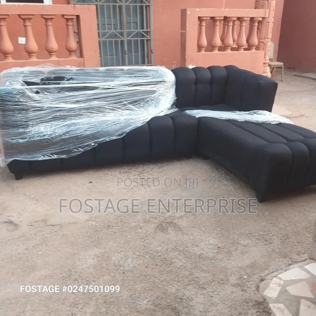 Newly Arrived High Quality Sectional Black L Shape Couch · Photo 2