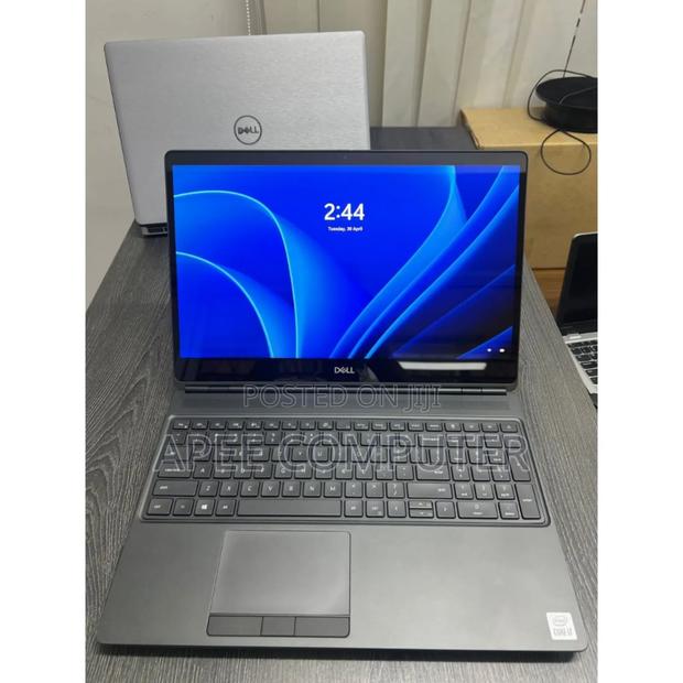 Laptop Dell Precision 7550 32GB Intel Core I7 SSD 1T · Photo 2