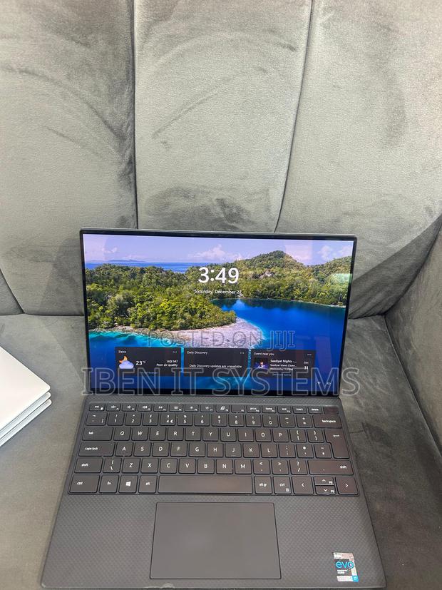 Laptop Dell XPS 13 16GB Intel Core i7 SSHD+SSD 512GB · Photo 2