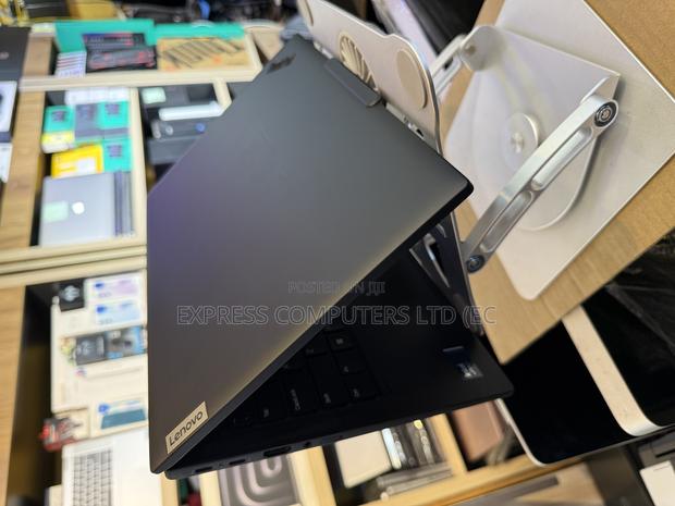 Lenovo ThinkPad T14s G4 16GB Intel Core Ultra 5 SSHD (Hybrid) 512GB · Photo 5