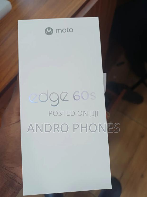 New Motorola Edge 60 Fusion 256 GB Black · Photo 1