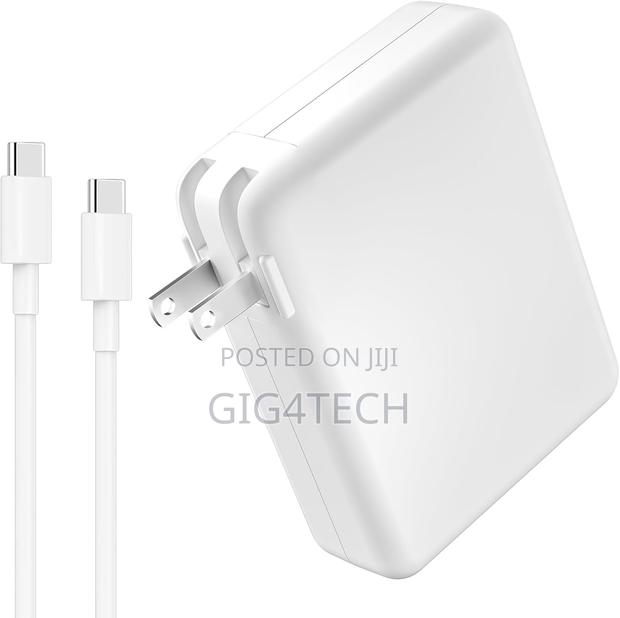 Macbook Pro Charger 140w Usb-C · Photo 1