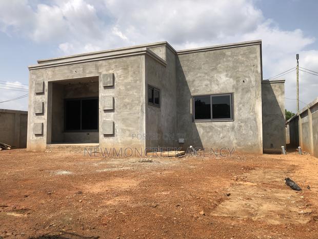 3bdrm Bungalow in Adenta,Amrahia., Accra Metropolitan for sale · Photo 2