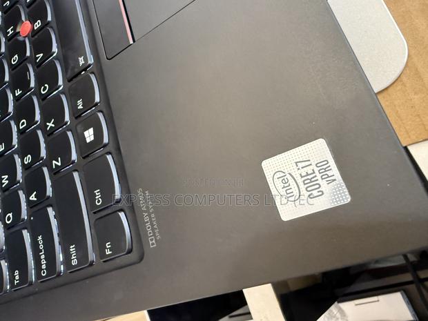 Laptop Lenovo ThinkPad X1 Carbon 16GB Intel Core I7 SSD 512GB · Photo 2