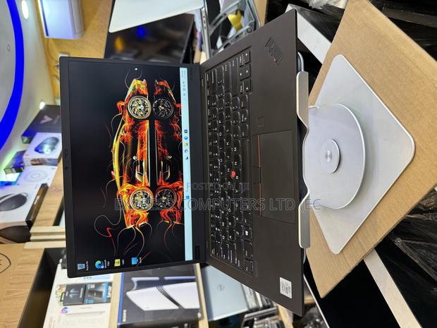 Laptop Lenovo ThinkPad X1 Carbon 16GB Intel Core I7 SSD 512GB · Photo 4