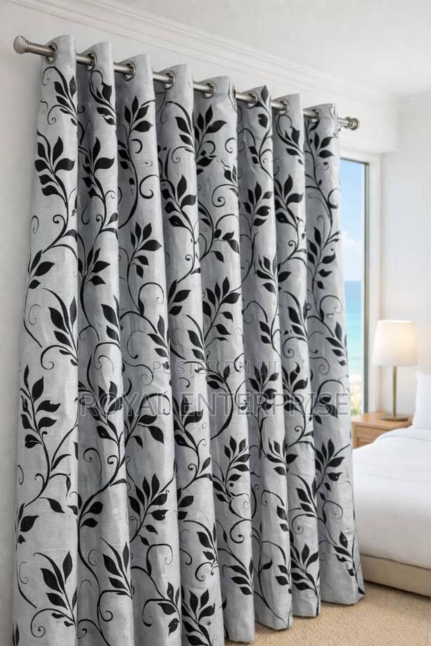 Sunblock Out Curtains: The Smart Way to Block the Sun · Photo 1