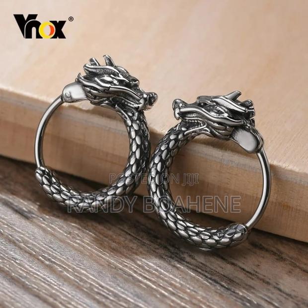 Dragon Head Vintage Earrings · Photo 3