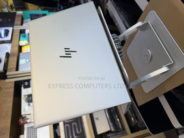 Laptop HP EliteBook 830 G7 16GB Intel Core I5 SSD 256GB · Photo 5