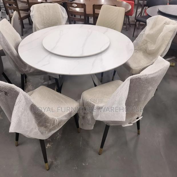 Round Dining Table Set (T001-F14) · Photo 1