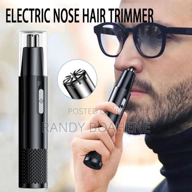 Electronic Nose And Ear Trimmer · Photo 1