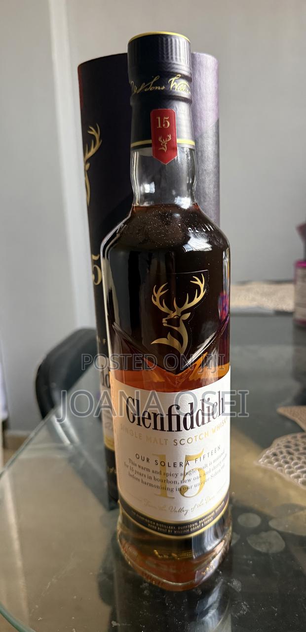 Glenfiddich 15 Years Old Single Malt Scotch Whisky · Photo 1