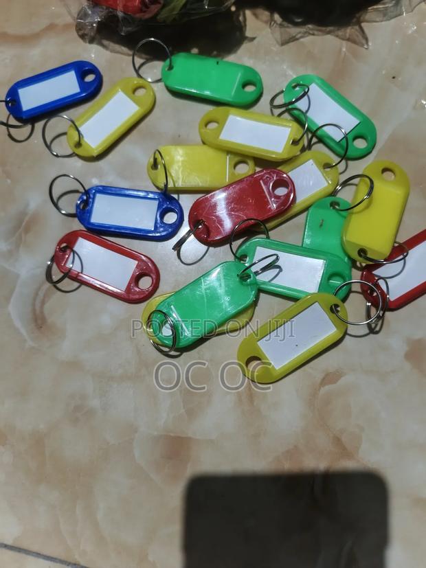 Plastic Key Tags And Key Rings, 40pieces · Photo 1