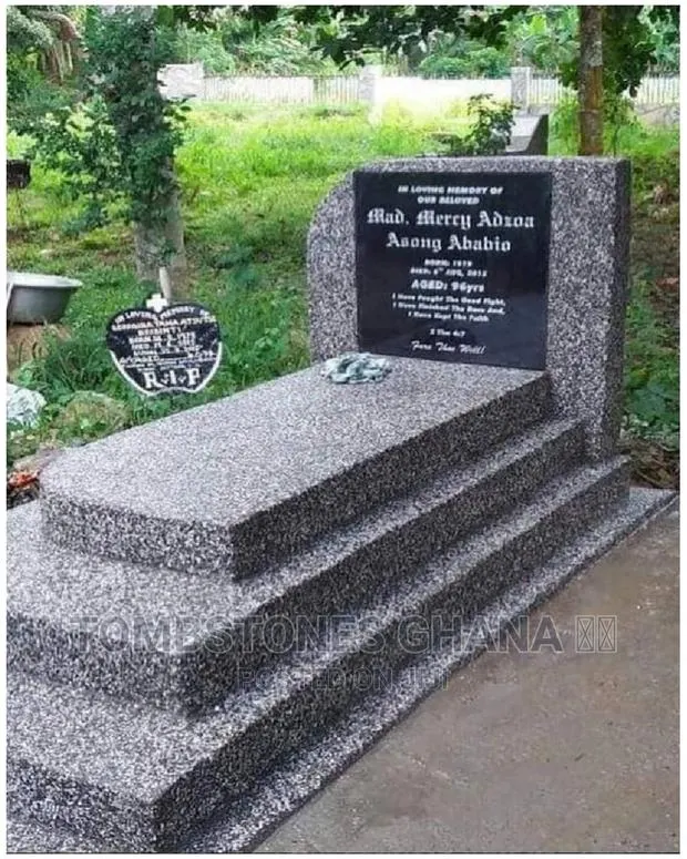 Terrazzo Tombstone 3 Steps · Photo 1