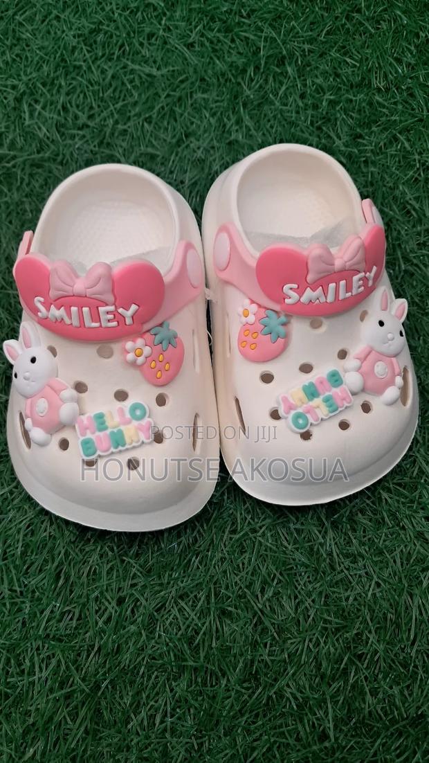Crocs for Toddlers and Babies · Photo 1