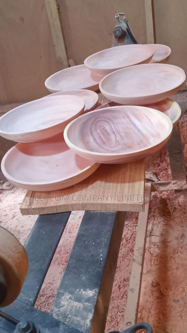 Wooden Plates and Bowls · Photo 2
