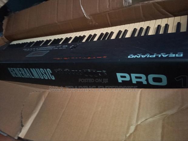 General Music Realpiano Pro 1 Digital 88 Keys · Photo 2