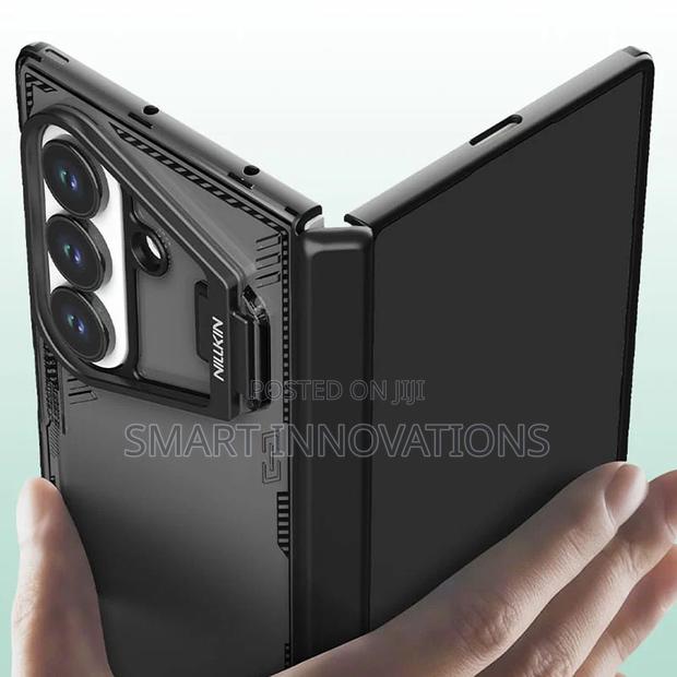 Galaxy Z Fold 7 Iceblade Case With Kickstand · Photo 7