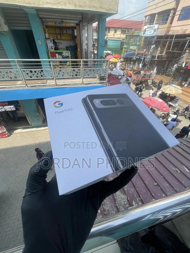 New Google Pixel Fold 256 GB Black · Photo 1