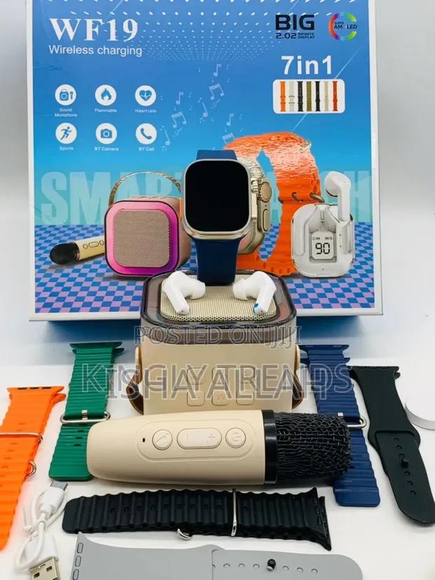 Ultra Smart Watch With Karaoke and Pods · Photo 3