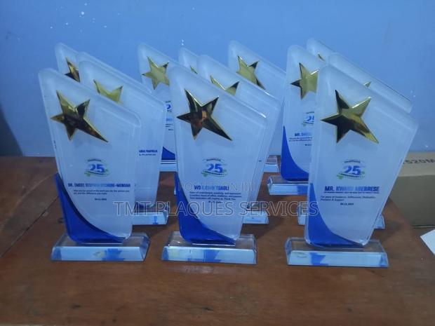 Crystal Award Plaque With Full Branding · Photo 2