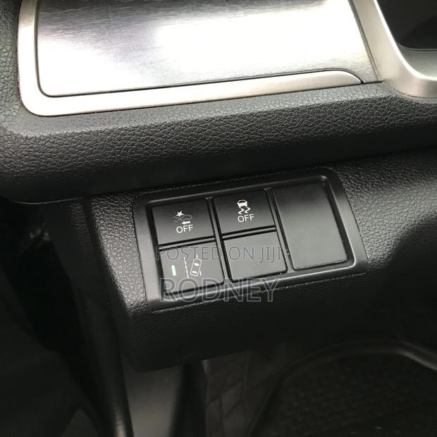 Honda Civic Touring 4dr Sedan (1.5L 4cyl) 2017 Black · Photo 8