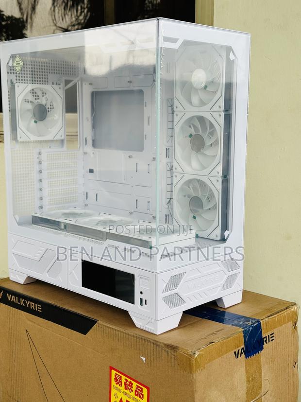 Valkyrie 6.2" Touchscreen Gaming Pc Case With 7-argb Fans · Photo 1