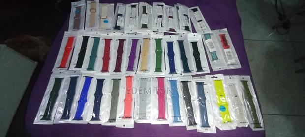 Apple Watch 42/44/45/49 Mm Silicone Watch Straps · Photo 2