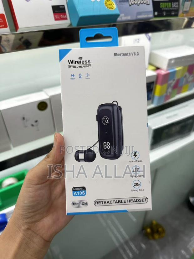 Clip and Go Wireless Earbuds · Photo 3