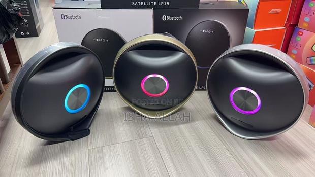 Studio 9 Pro — BassGlow Wireless Speaker · Photo 3