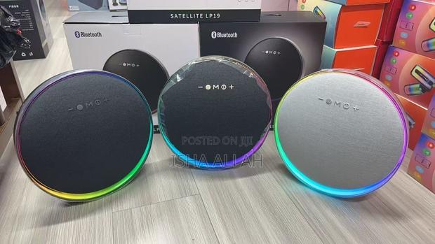 Studio 9 Pro — BassGlow Wireless Speaker · Photo 2