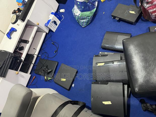 Ps3 Super Slim · Photo 1