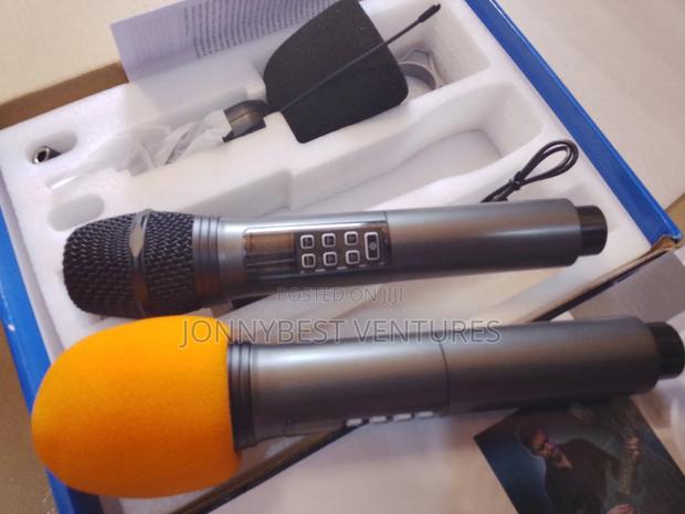 Professional Universal Wireless Microphone Chargeable Microphone · Photo 1