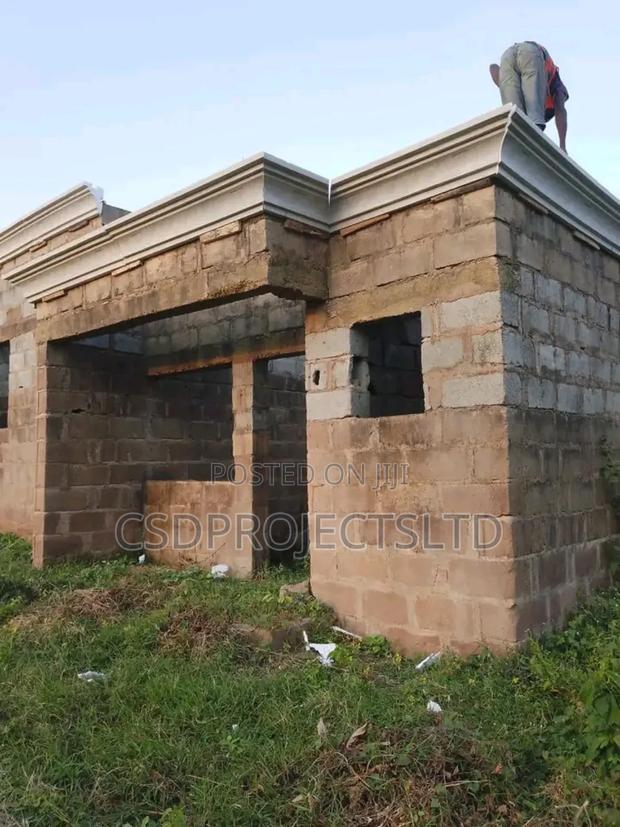 Excellent Strong Parapet Design · Photo 8