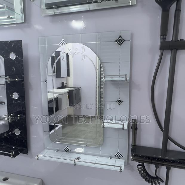 70x50 Bathroom Mirror With Racks · Photo 2