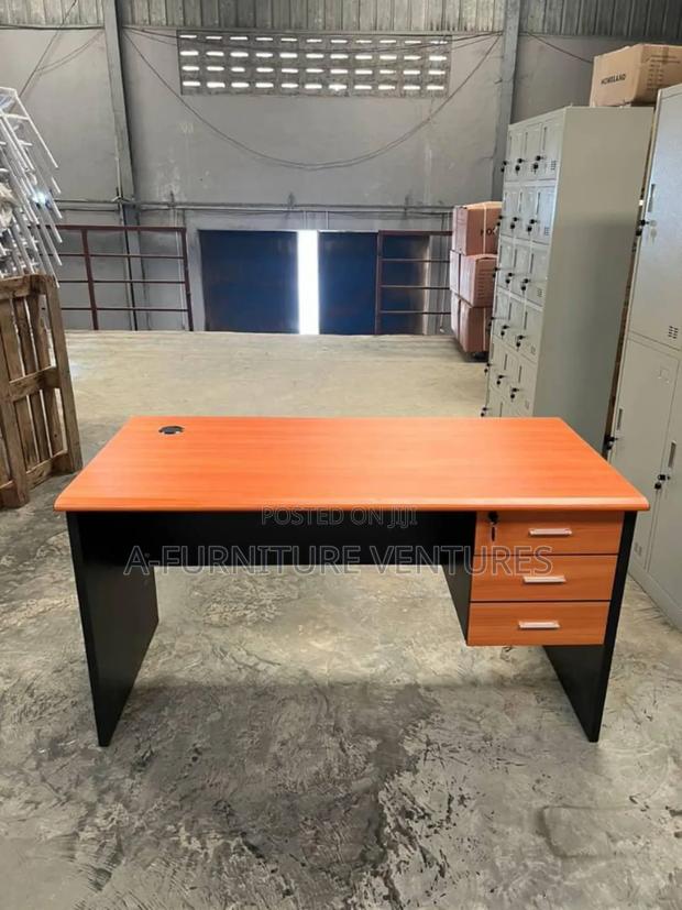 Cherry 1.2m Table · Photo 1