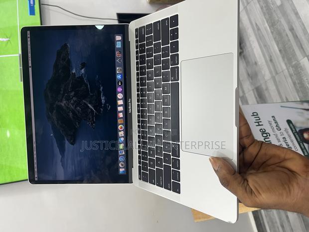 Laptop Apple MacBook Pro 8GB Intel Core I5 SSD 256GB · Photo 2