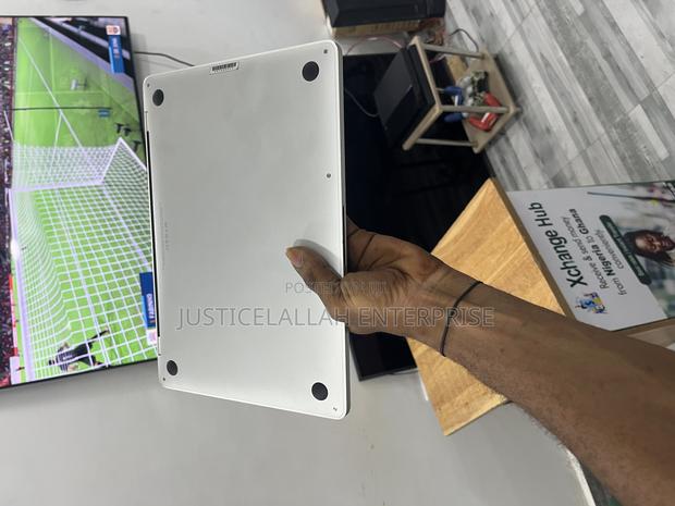 Laptop Apple MacBook Pro 8GB Intel Core I5 SSD 256GB · Photo 4