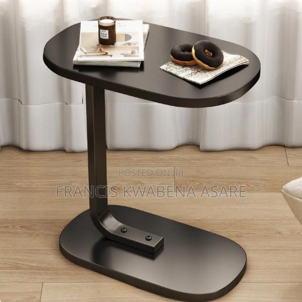 Coffee Quality Table /Bedside Table · Photo 3