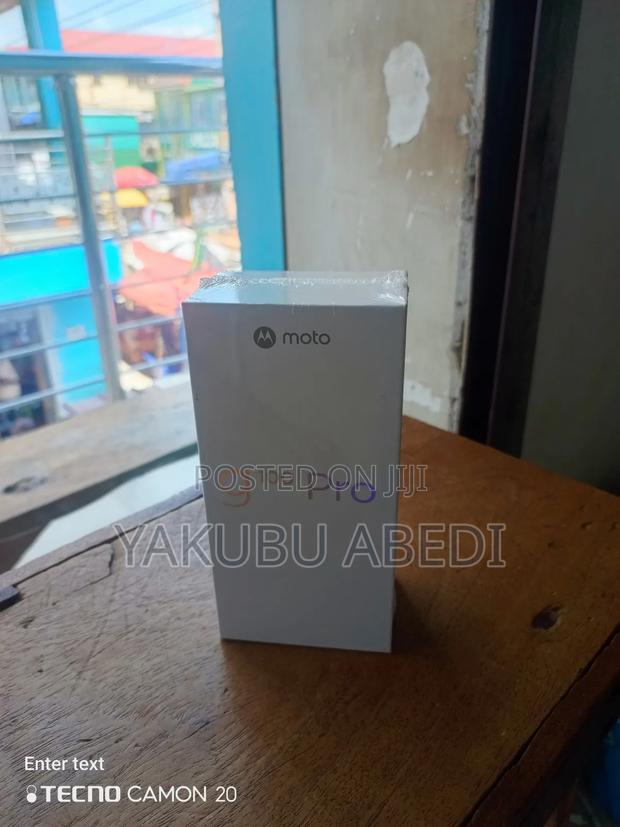 New Motorola Moto G100 256 GB Black · Photo 1