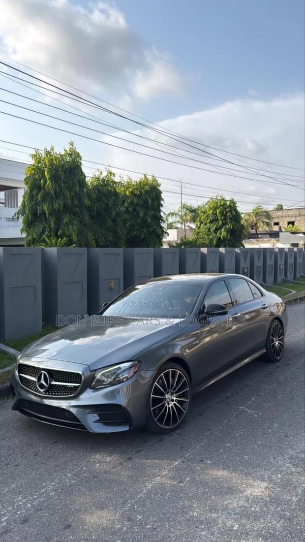 Mercedes-Benz E43 AMG 3.0 AWD 2017 Gray · Photo 4